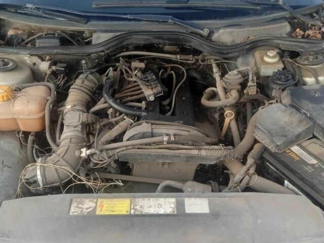 Серый Опель Омега, объемом двигателя 2 л и пробегом 400 тыс. км за 596 $, фото 1 на Automoto.ua