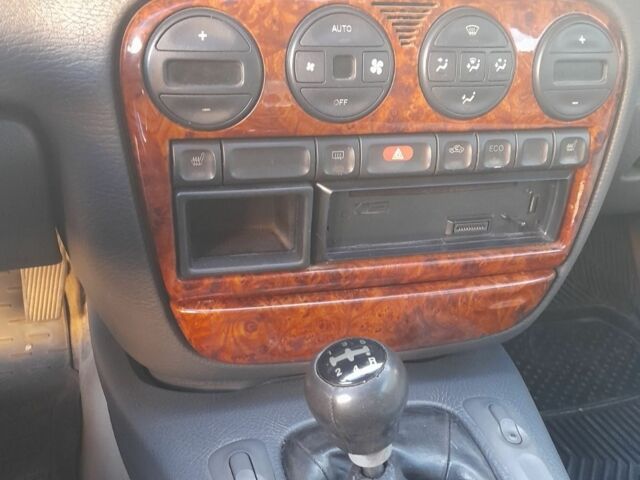 Серый Опель Омега, объемом двигателя 2 л и пробегом 300 тыс. км за 2700 $, фото 4 на Automoto.ua