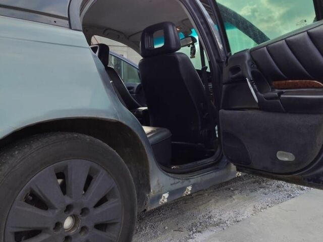 Серый Опель Омега, объемом двигателя 0 л и пробегом 350 тыс. км за 2000 $, фото 3 на Automoto.ua