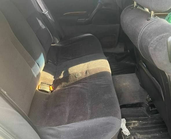Сірий Опель Омега, об'ємом двигуна 0 л та пробігом 250 тис. км за 851 $, фото 5 на Automoto.ua