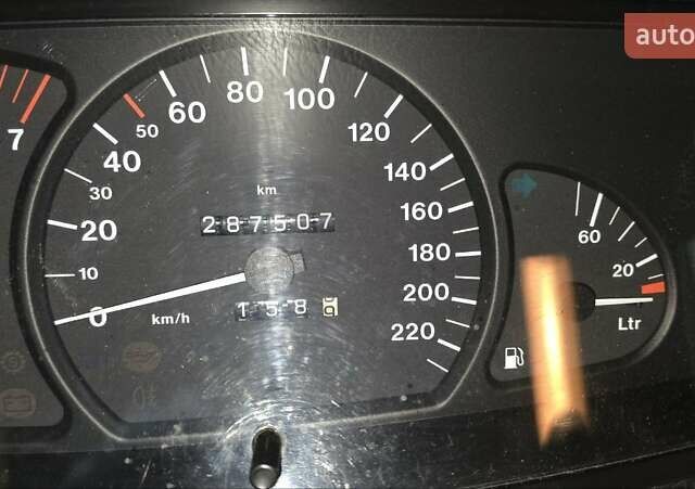 Сірий Опель Омега, об'ємом двигуна 2 л та пробігом 287 тис. км за 2200 $, фото 6 на Automoto.ua