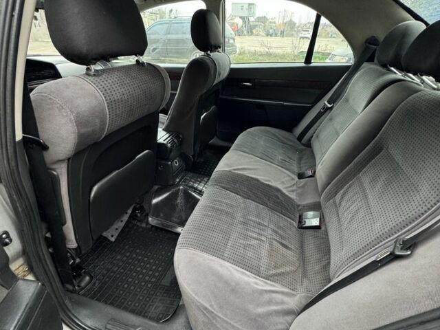 Серый Опель Омега, объемом двигателя 2 л и пробегом 400 тыс. км за 1500 $, фото 5 на Automoto.ua