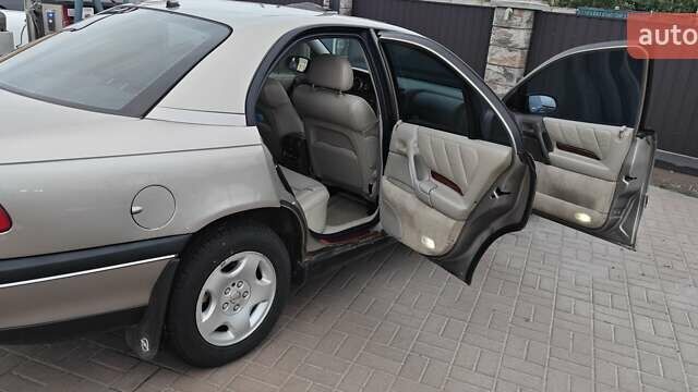 Серый Опель Омега, объемом двигателя 2.5 л и пробегом 380 тыс. км за 2700 $, фото 6 на Automoto.ua