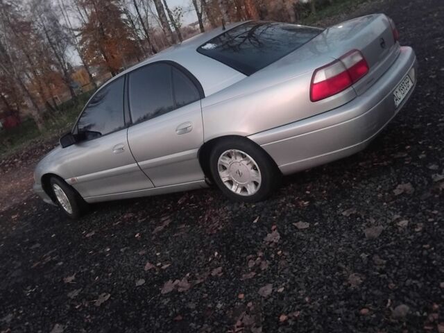 Серый Опель Омега, объемом двигателя 2 л и пробегом 375 тыс. км за 1750 $, фото 3 на Automoto.ua