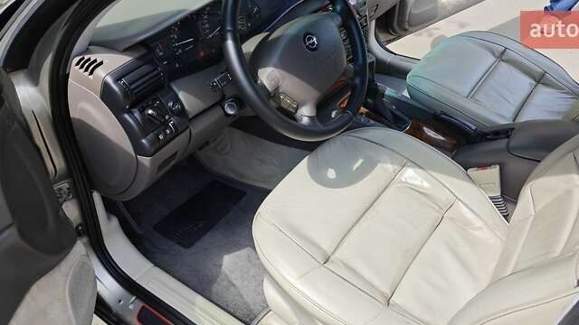 Серый Опель Омега, объемом двигателя 2.5 л и пробегом 380 тыс. км за 2700 $, фото 16 на Automoto.ua