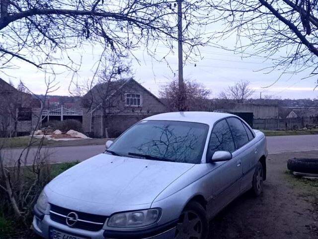 Серый Опель Омега, объемом двигателя 2.5 л и пробегом 290 тыс. км за 2000 $, фото 3 на Automoto.ua
