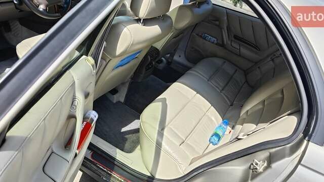 Серый Опель Омега, объемом двигателя 2.5 л и пробегом 380 тыс. км за 2700 $, фото 18 на Automoto.ua