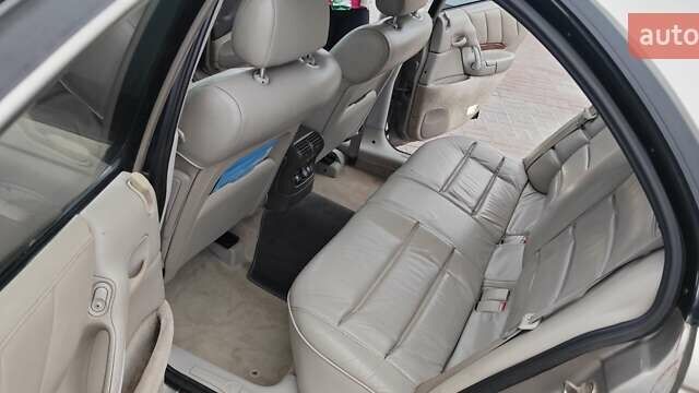 Серый Опель Омега, объемом двигателя 2.5 л и пробегом 380 тыс. км за 2700 $, фото 13 на Automoto.ua