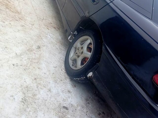 Сірий Опель Омега, об'ємом двигуна 2 л та пробігом 230 тис. км за 1700 $, фото 1 на Automoto.ua