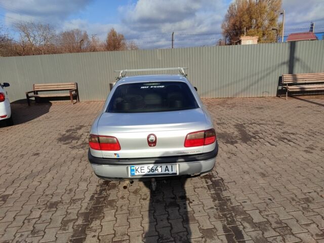 Серый Опель Омега, объемом двигателя 2 л и пробегом 100 тыс. км за 2300 $, фото 10 на Automoto.ua