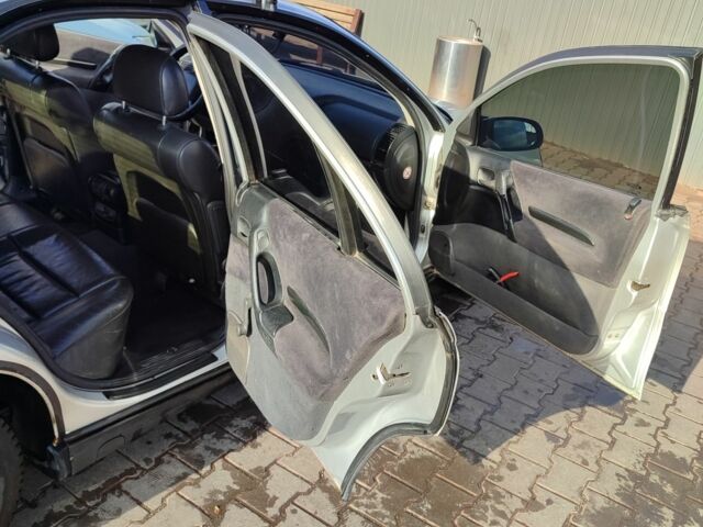 Серый Опель Омега, объемом двигателя 2 л и пробегом 100 тыс. км за 2300 $, фото 6 на Automoto.ua