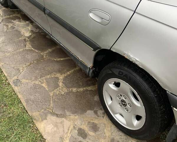 Сірий Опель Омега, об'ємом двигуна 2 л та пробігом 341 тис. км за 2300 $, фото 6 на Automoto.ua