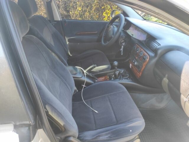 Серый Опель Омега, объемом двигателя 2 л и пробегом 300 тыс. км за 3400 $, фото 11 на Automoto.ua