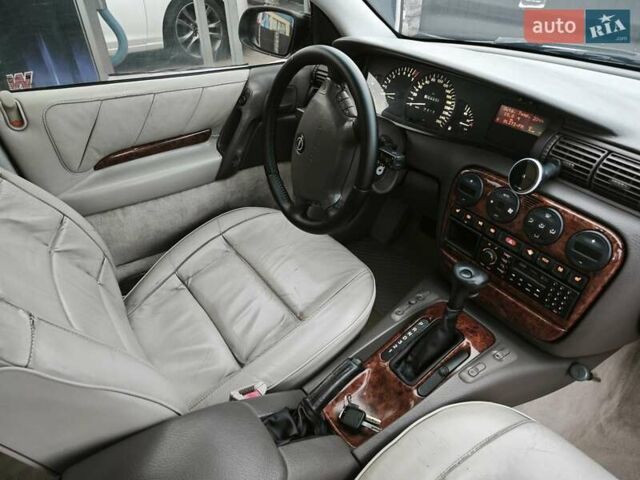 Серый Опель Омега, объемом двигателя 2.5 л и пробегом 380 тыс. км за 2700 $, фото 37 на Automoto.ua