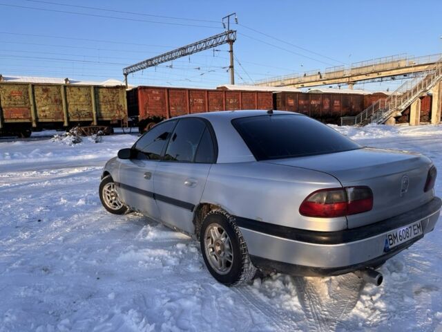 Серый Опель Омега, объемом двигателя 2 л и пробегом 300 тыс. км за 2200 $, фото 4 на Automoto.ua