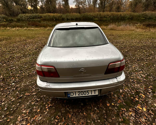 Серый Опель Омега, объемом двигателя 3 л и пробегом 225 тыс. км за 2153 $, фото 5 на Automoto.ua