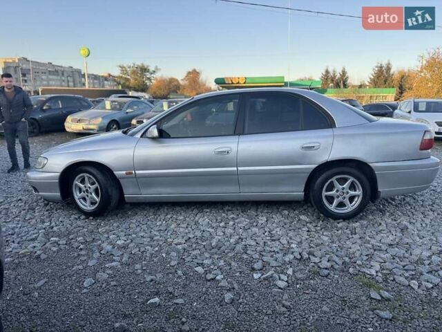 Сірий Опель Омега, об'ємом двигуна 2.2 л та пробігом 280 тис. км за 2350 $, фото 6 на Automoto.ua