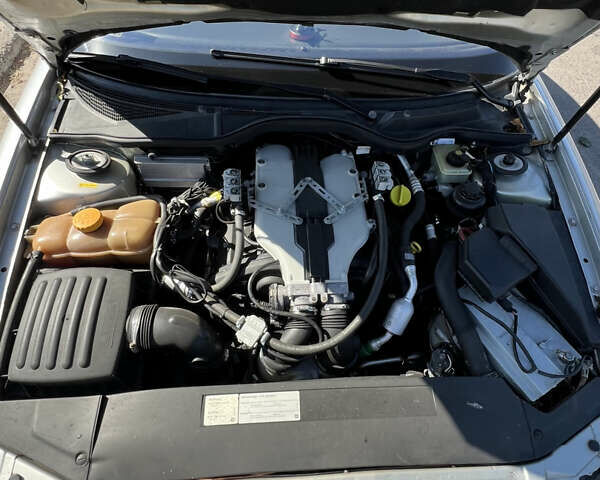 Серый Опель Омега, объемом двигателя 2.6 л и пробегом 360 тыс. км за 4150 $, фото 10 на Automoto.ua