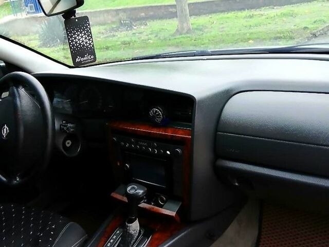 Сірий Опель Омега, об'ємом двигуна 2.2 л та пробігом 280 тис. км за 3600 $, фото 7 на Automoto.ua