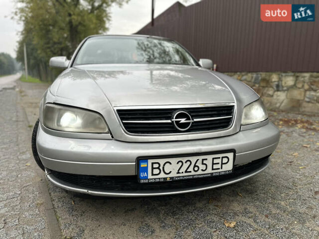 Опель Омега 2000 в Львове на Automoto.ua Серый Опель Омега, объемом двигателя 2.2 л и пробегом 280 тыс. км за 2900 $, фото 5 на Automoto.ua