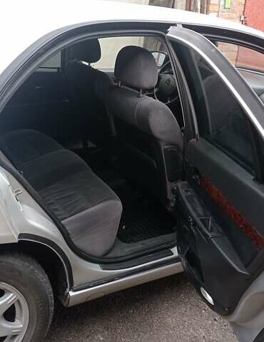 Серый Опель Омега, объемом двигателя 2.5 л и пробегом 185 тыс. км за 2950 $, фото 7 на Automoto.ua