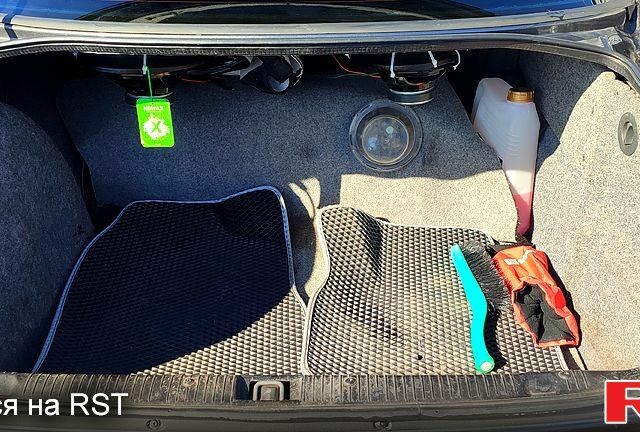 Сірий Опель Омега, об'ємом двигуна 2 л та пробігом 390 тис. км за 3850 $, фото 27 на Automoto.ua