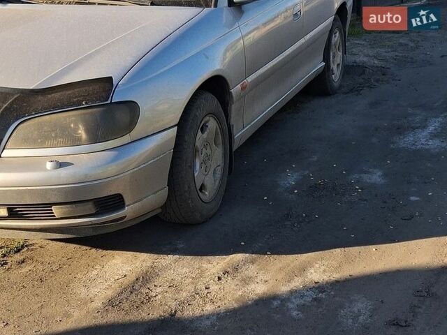 Серый Опель Омега, объемом двигателя 2.96 л и пробегом 400 тыс. км за 2500 $, фото 8 на Automoto.ua