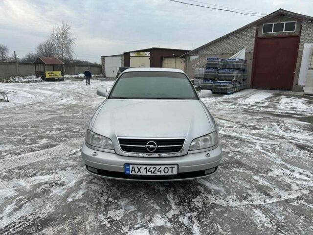 Сірий Опель Омега, об'ємом двигуна 2.2 л та пробігом 300 тис. км за 3100 $, фото 2 на Automoto.ua