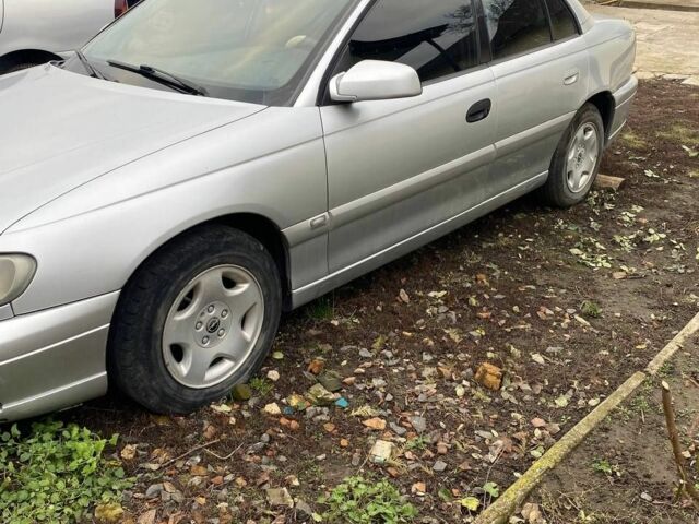 Серый Опель Омега, объемом двигателя 2.2 л и пробегом 111 тыс. км за 2600 $, фото 7 на Automoto.ua