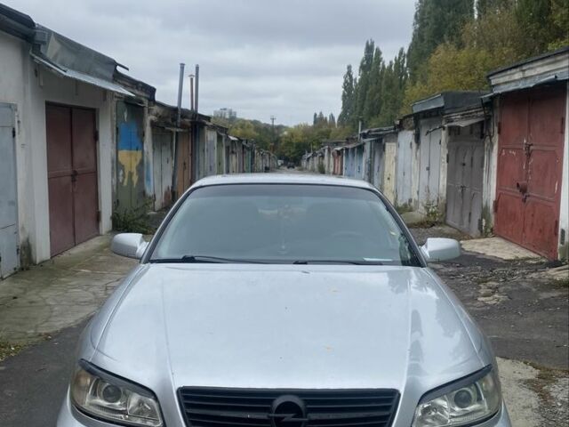 Серый Опель Омега, объемом двигателя 2.2 л и пробегом 350 тыс. км за 2700 $, фото 1 на Automoto.ua