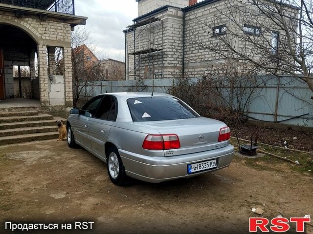 Сірий Опель Омега, об'ємом двигуна 2.5 л та пробігом 300 тис. км за 2500 $, фото 3 на Automoto.ua