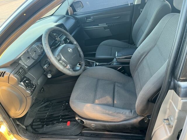 Серый Опель Омега, объемом двигателя 2 л и пробегом 370 тыс. км за 2600 $, фото 4 на Automoto.ua