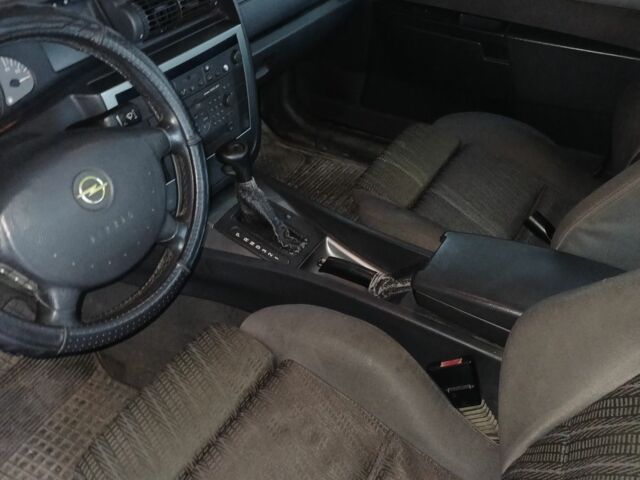 Серый Опель Омега, объемом двигателя 2 л и пробегом 1 тыс. км за 800 $, фото 4 на Automoto.ua