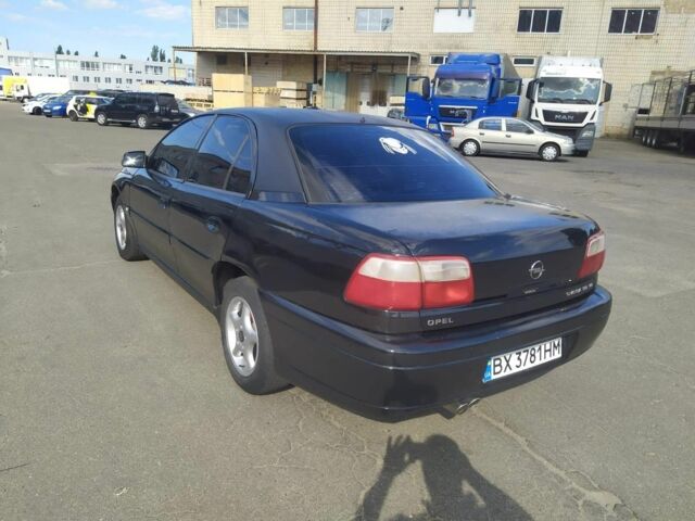 Серый Опель Омега, объемом двигателя 0 л и пробегом 250 тыс. км за 2999 $, фото 1 на Automoto.ua