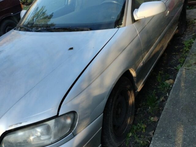 Сірий Опель Омега, об'ємом двигуна 2 л та пробігом 300 тис. км за 800 $, фото 1 на Automoto.ua