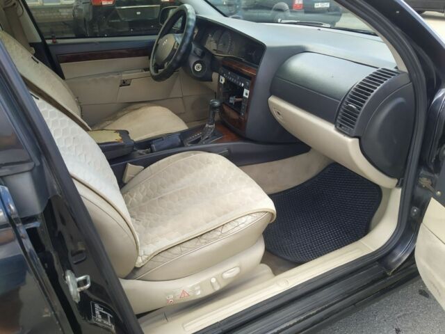 Серый Опель Омега, объемом двигателя 0 л и пробегом 250 тыс. км за 2999 $, фото 6 на Automoto.ua