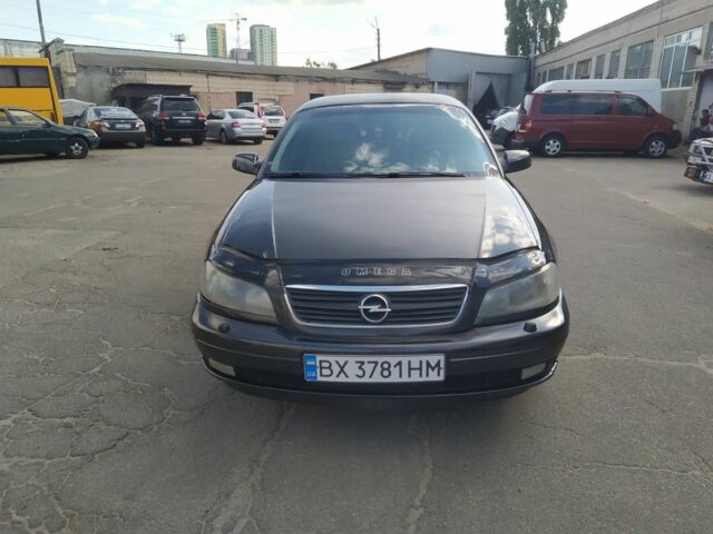 Серый Опель Омега, объемом двигателя 0 л и пробегом 250 тыс. км за 2999 $, фото 7 на Automoto.ua