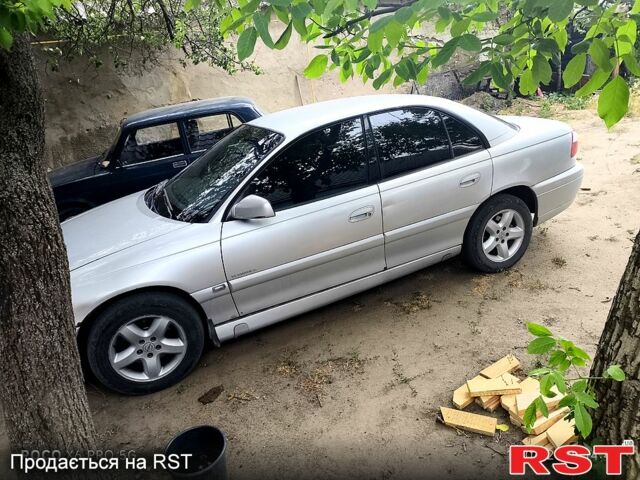 Опель Омега 2001 в Великой Александровке на Automoto.ua Серый Опель Омега, объемом двигателя 2.6 л и пробегом 100 тыс. км за 3300 $, фото 1 на Automoto.ua