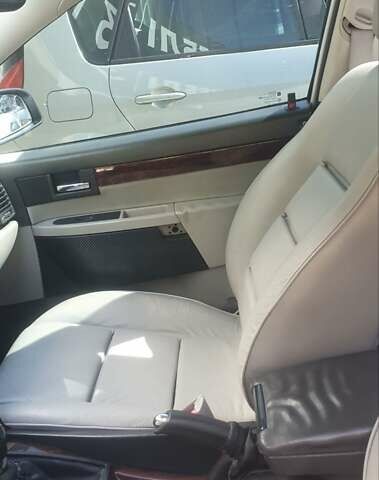 Серый Опель Омега, объемом двигателя 2.6 л и пробегом 430 тыс. км за 2850 $, фото 3 на Automoto.ua