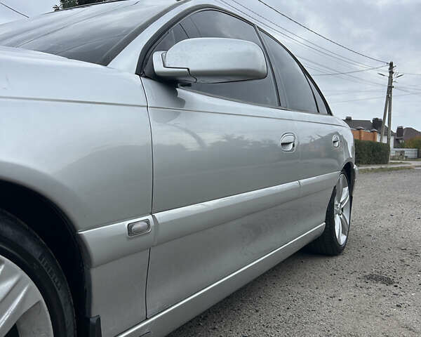 Серый Опель Омега, объемом двигателя 2.6 л и пробегом 340 тыс. км за 3750 $, фото 2 на Automoto.ua