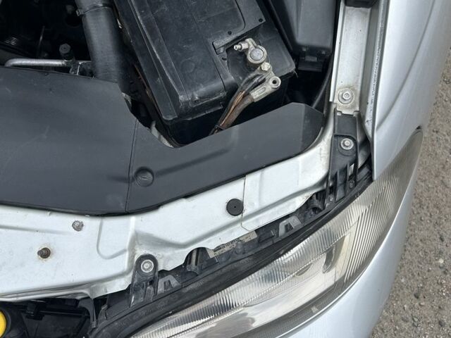 Серый Опель Омега, объемом двигателя 2.6 л и пробегом 340 тыс. км за 3750 $, фото 19 на Automoto.ua