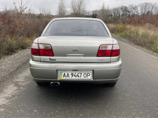 Серый Опель Омега, объемом двигателя 2.2 л и пробегом 300 тыс. км за 2500 $, фото 18 на Automoto.ua