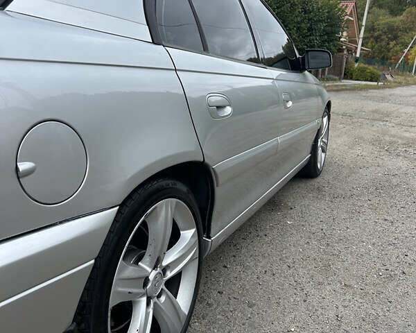 Серый Опель Омега, объемом двигателя 2.6 л и пробегом 340 тыс. км за 3750 $, фото 15 на Automoto.ua