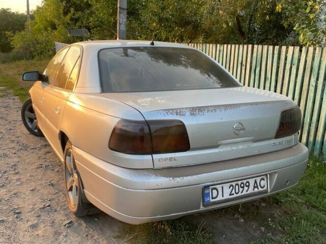 Серый Опель Омега, объемом двигателя 2.9 л и пробегом 400 тыс. км за 6000 $, фото 3 на Automoto.ua