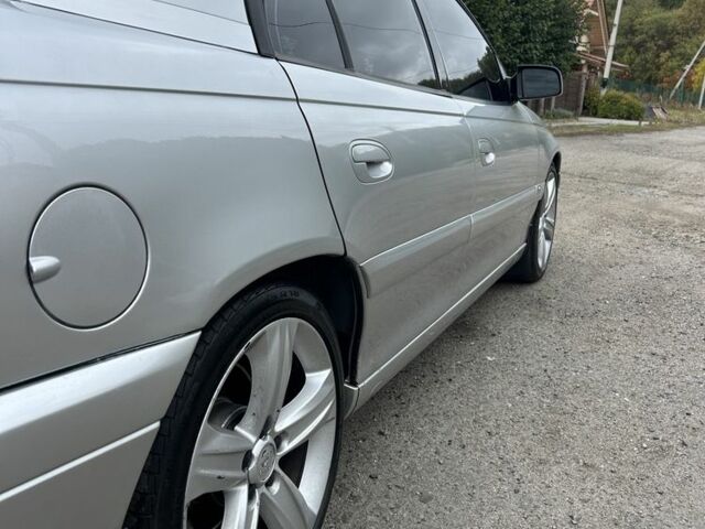 Серый Опель Омега, объемом двигателя 2.6 л и пробегом 340 тыс. км за 3750 $, фото 7 на Automoto.ua