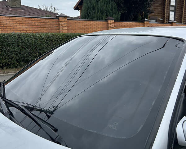 Серый Опель Омега, объемом двигателя 2.6 л и пробегом 340 тыс. км за 3750 $, фото 4 на Automoto.ua