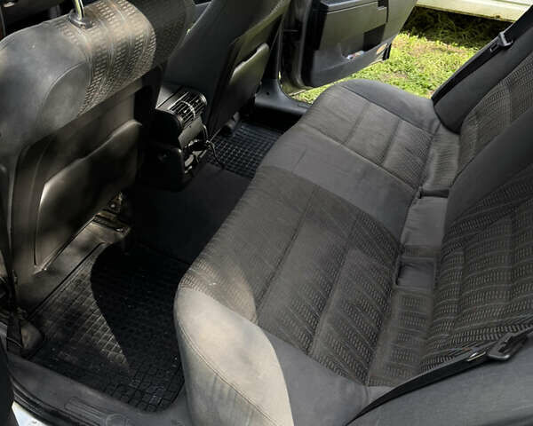 Серый Опель Омега, объемом двигателя 3.2 л и пробегом 350 тыс. км за 3000 $, фото 15 на Automoto.ua