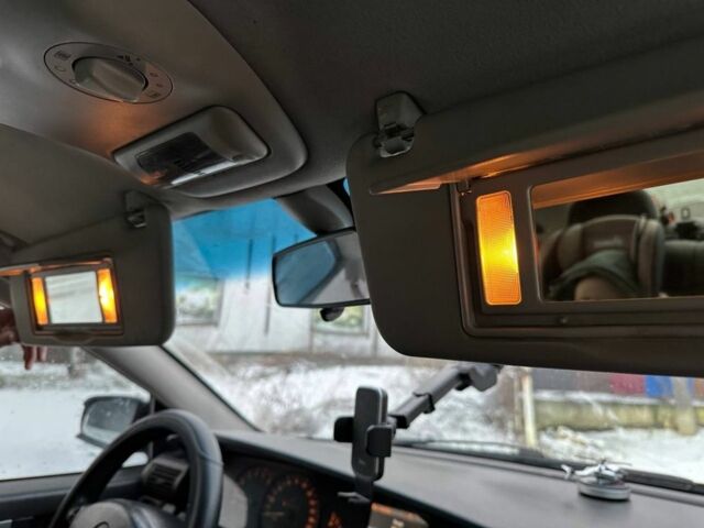 Серый Опель Омега, объемом двигателя 2.5 л и пробегом 336 тыс. км за 3800 $, фото 3 на Automoto.ua