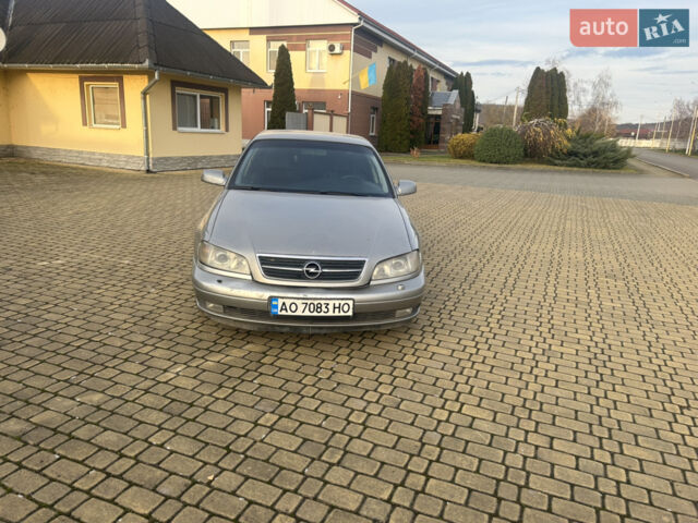 Сірий Опель Омега, об'ємом двигуна 2.2 л та пробігом 430 тис. км за 2700 $, фото 4 на Automoto.ua