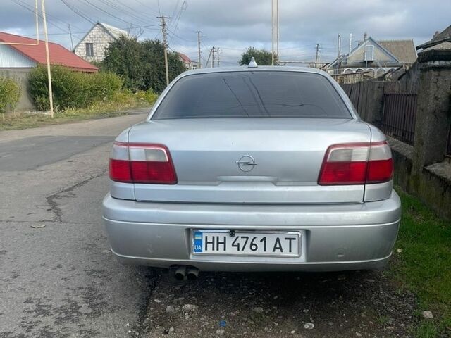 Сірий Опель Омега, об'ємом двигуна 2.2 л та пробігом 397 тис. км за 3500 $, фото 3 на Automoto.ua